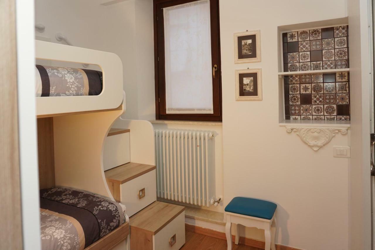 Casa Vacanze Torre Dei Gualtieri Villa San Benedetto del Tronto Luaran gambar